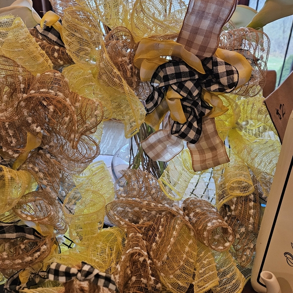 10pc BEE HOME DECOR SET - Picture 4 of 7